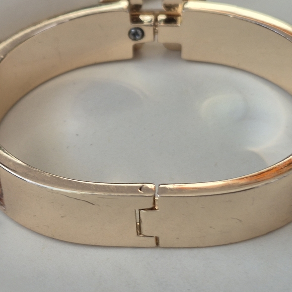 Brown Faux Aniaml Skin Texture  and Gold Bracelet - Picture 7 of 8